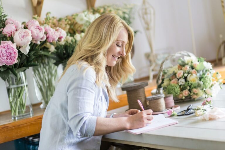 Daisy Lane Floral Design How to Maximise Your Wedding Flower Budget